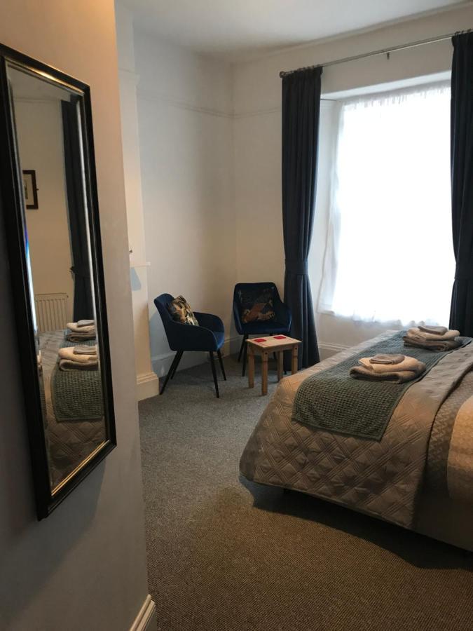 The Tavistock Inn Екстериор снимка